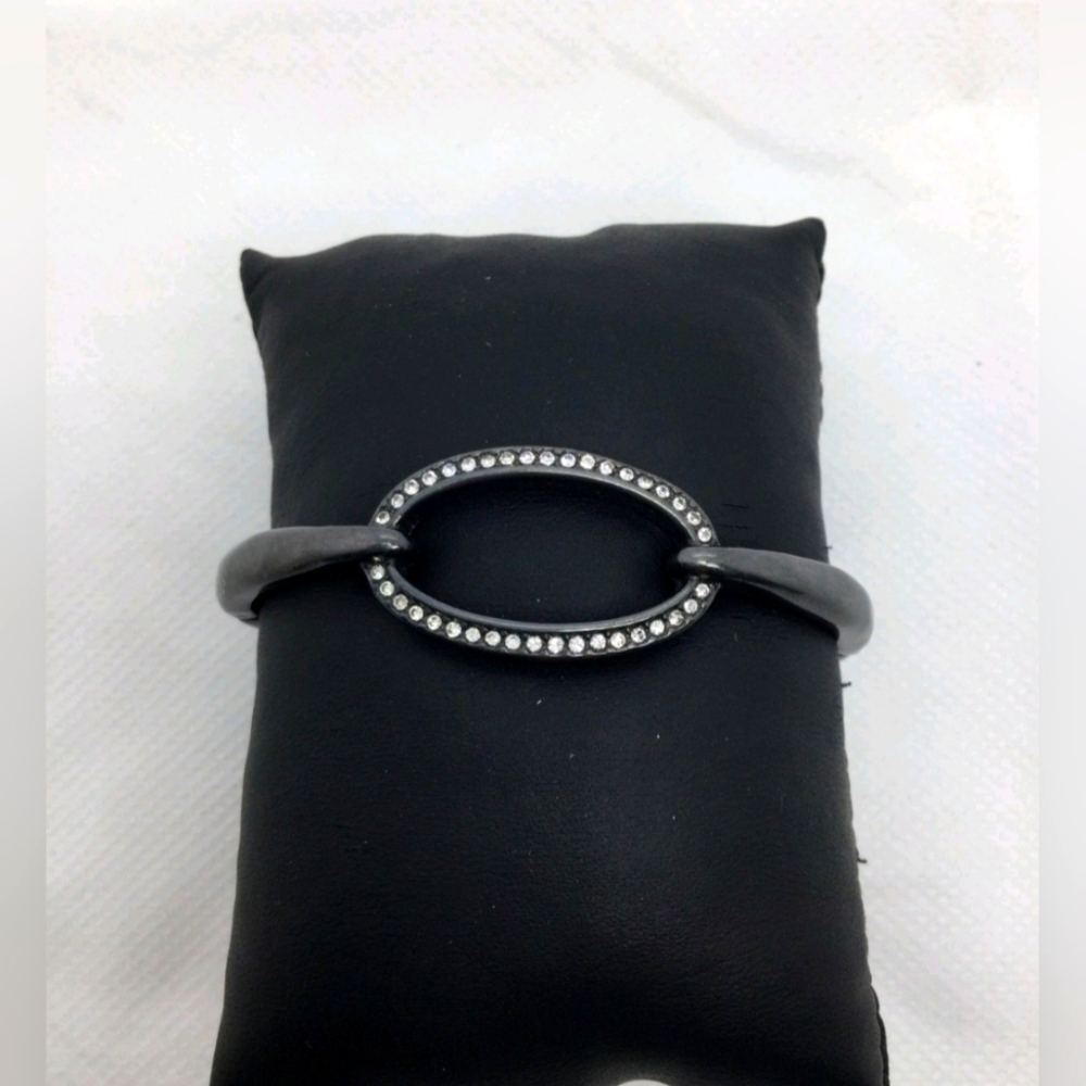 Lucky Brand Pave Oval Hinged Bangle Bracelet 6.25"